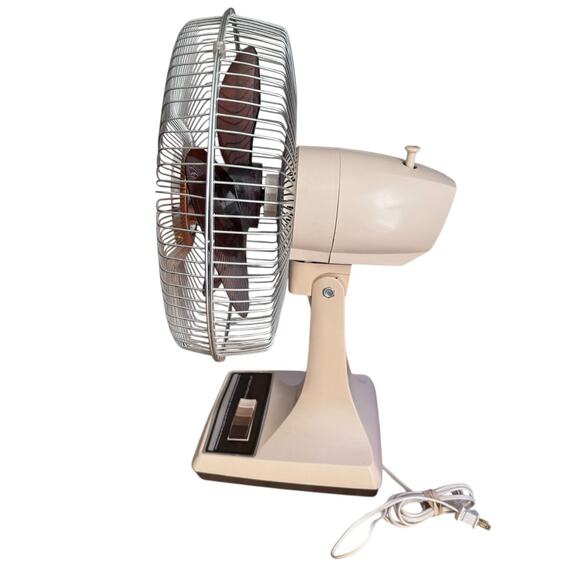 RARE Vintage Lasko Clear Amber/Brown Blade 12 inch 3-Speed Oscillating Fan 12” - Picture 12 of 16